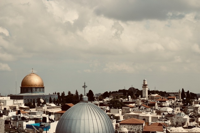 Kyrka, moské och synagoga