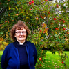 Ruth Vesterlund är församlingspastor i Kvevlax, Solf och Replot församlingar.