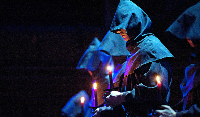 Medlemmar ur rollspelsföreningen Eloria deltog i en konsert i jakobstad i mars 2010. FOTO: Johan Sandberg