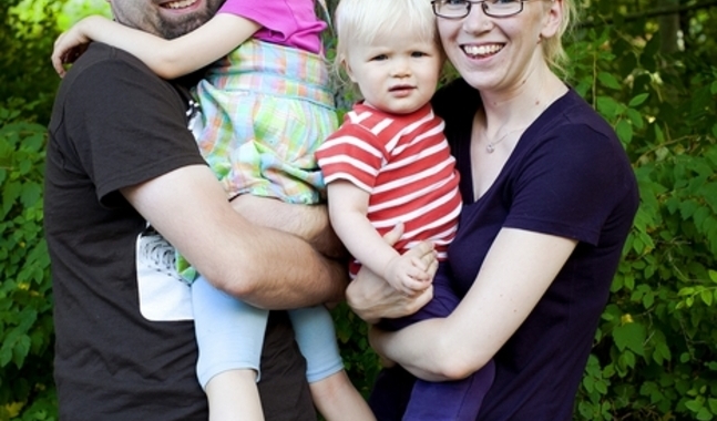 Heidi och Dave Skipper åker snart tillsammans med barnen Kira och Ezra tilbaka till Japan för ytterligare tre år. FOTO: Sara Ekstrand