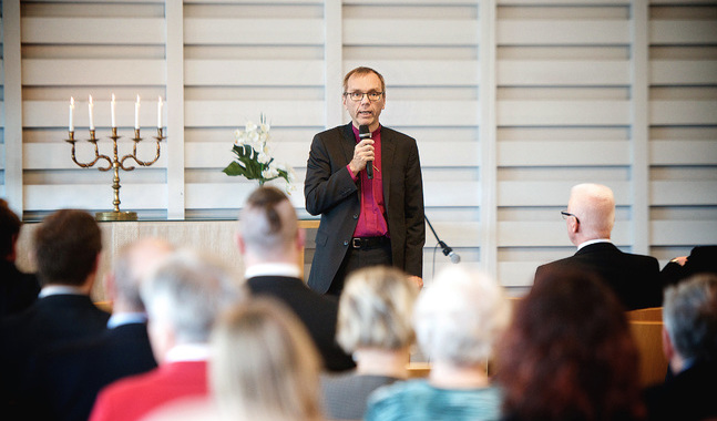 Björn Vikström har bestämt sig och ställer upp i ärkebiskopsvalet.