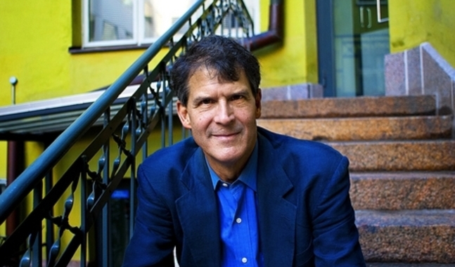 Vårt liv här på jorden är en dröm och en illusion i jämförelse med den andliga verkligheten, säger Dr Eben Alexander. 