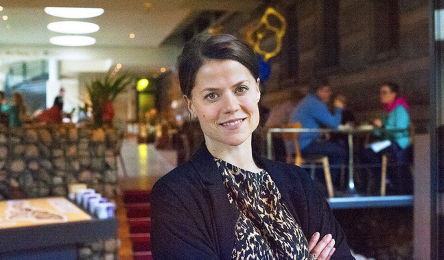 Emma Klingenberg gläds över att ha fått porträttera en Maja som varken är svag eller kuvad.