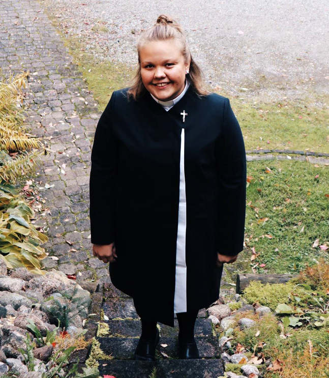 Laura Serell är församlingspastor i Jomala församling. Just nu längtar hon efter att få vara i svampskogen. Hennes tips: ta med en termos kaffe till svampskogen och ta en utomhusfika.