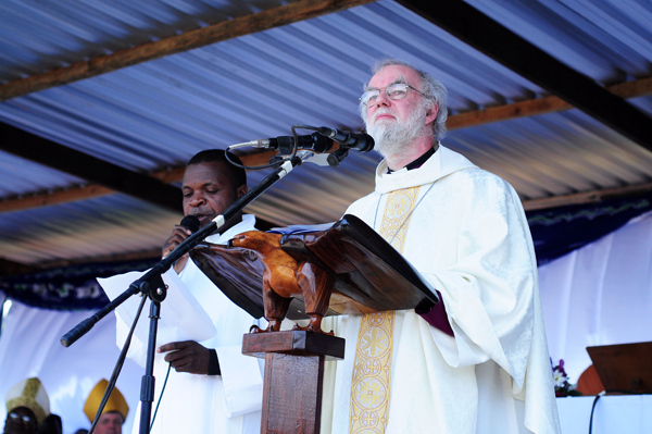 Rowan Williams, till höger, har meddelat att han avgår från sin post som ärkebiskop av Canterbury.